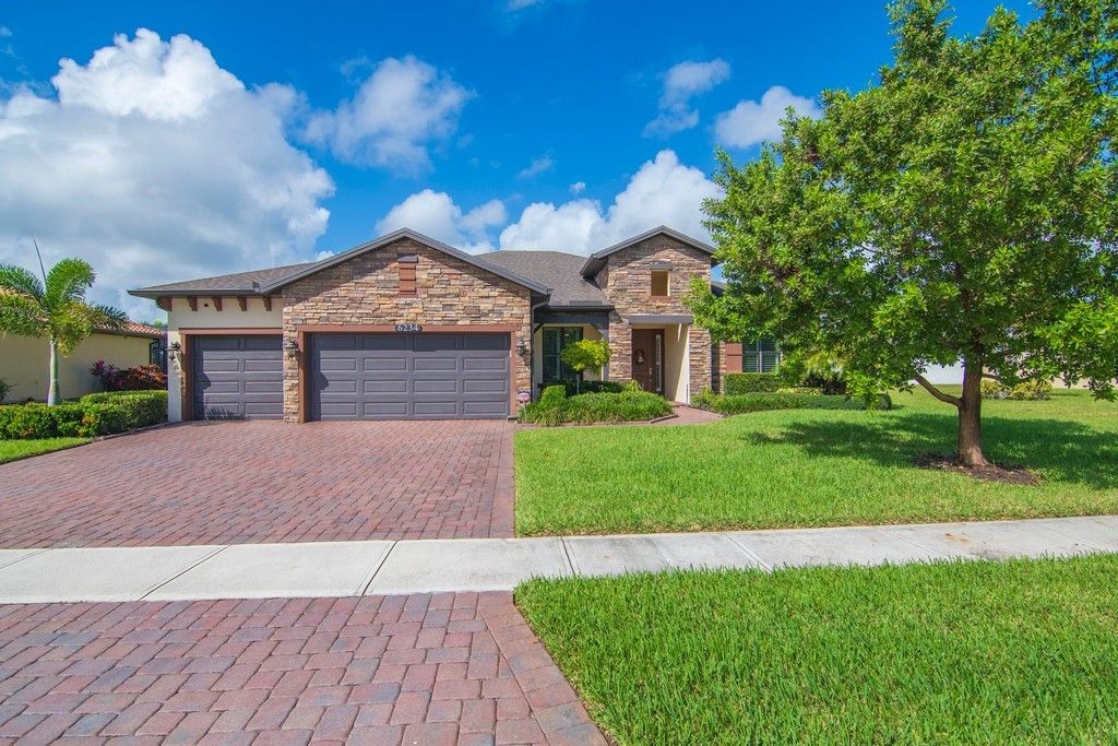 6234 Arcadia Square, Vero Beach, FL 32966