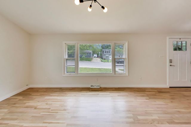 449 Washington Park Boulevard, Michigan City, IN 46360