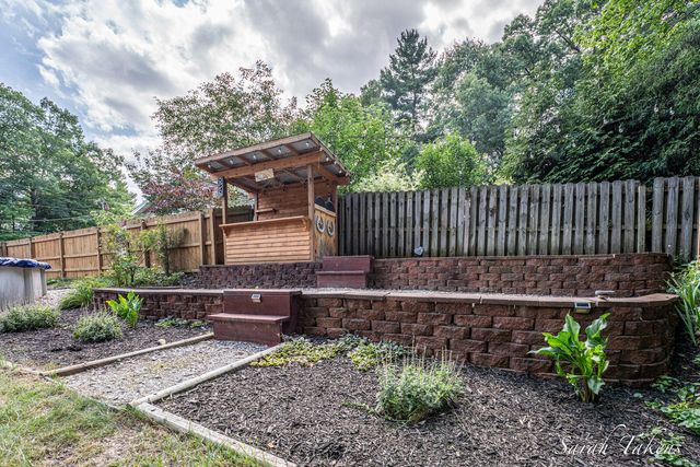 3860 E Pontaluna Road, Fruitport Twp, MI 49415