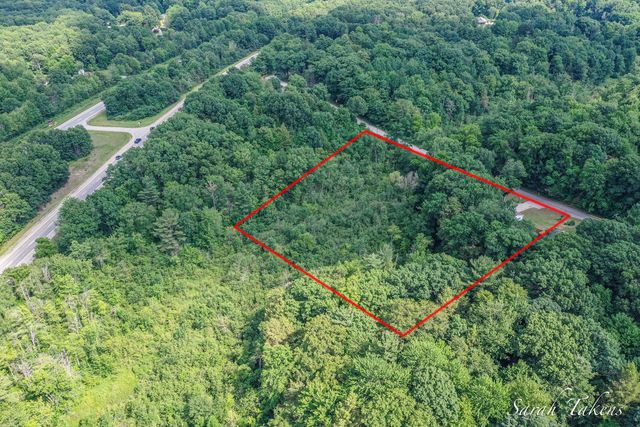 3860 E Pontaluna Road, Fruitport Twp, MI 49415