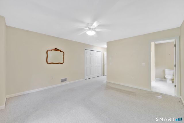 10 Knollwood Circle, Enfield, CT 06082