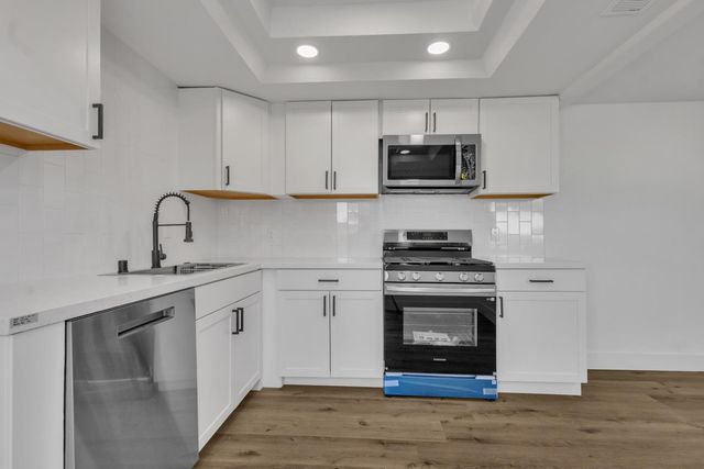 3044 Munford Ave, Stockton, CA 95205