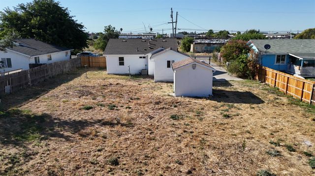 3044 Munford Ave, Stockton, CA 95205