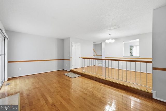 4000 SPARROW HOUSE LN, Burtonsville, MD 20866