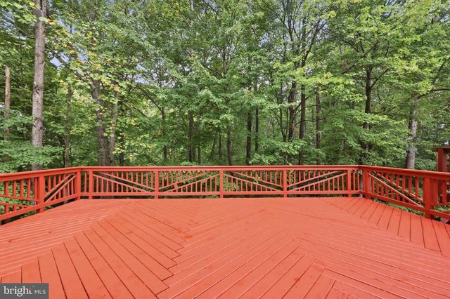 4000 SPARROW HOUSE LN, Burtonsville, MD 20866