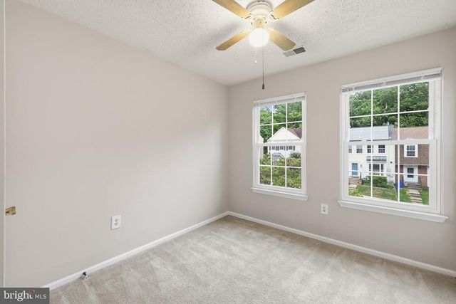 4000 SPARROW HOUSE LN, Burtonsville, MD 20866