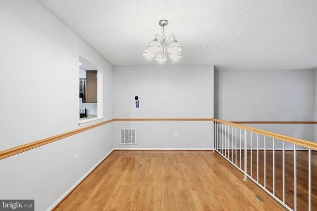 4000 SPARROW HOUSE LN, Burtonsville, MD 20866