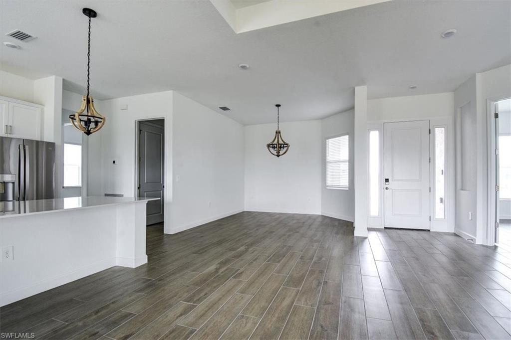 7796 Lakes Edge LN, PORT CHARLOTTE, FL 33981 — photo 5
