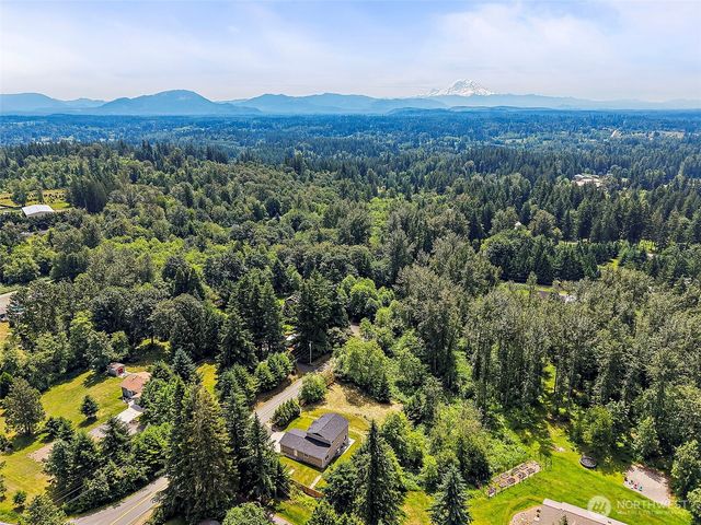18429 244th Avenue SE, Maple Valley, WA 98038