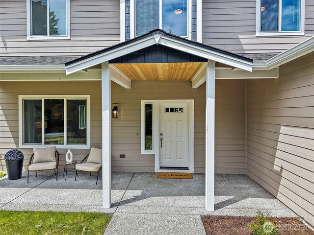 18429 244th Avenue SE, Maple Valley, WA 98038