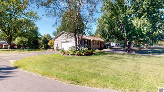223 Circle Drive, Mayfield, KY 42066