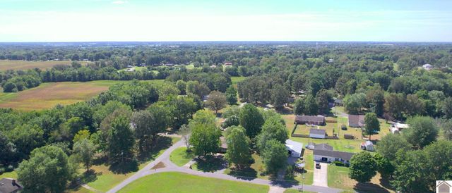 223 Circle Drive, Mayfield, KY 42066