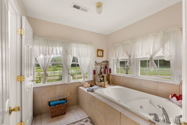 54 Warden Rd, Fayetteville, TN 37334