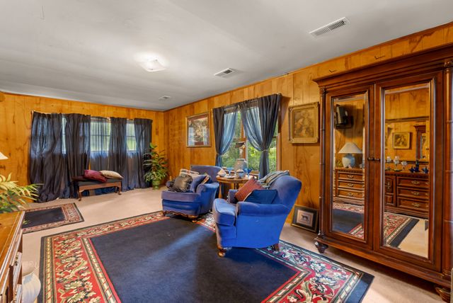 54 Warden Rd, Fayetteville, TN 37334