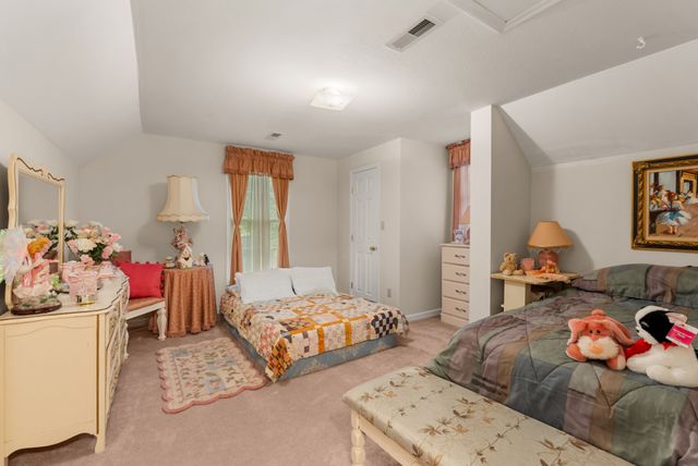 54 Warden Rd, Fayetteville, TN 37334
