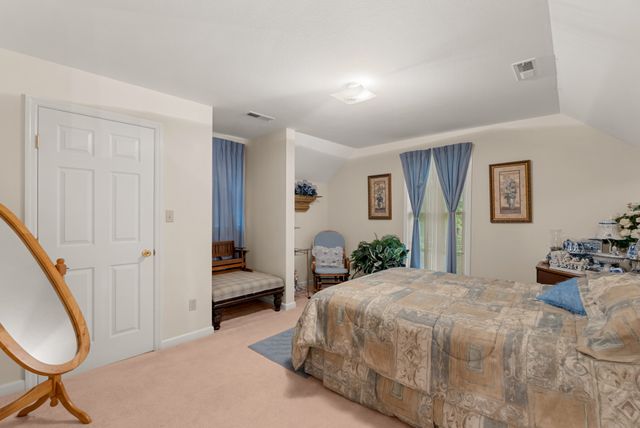 54 Warden Rd, Fayetteville, TN 37334