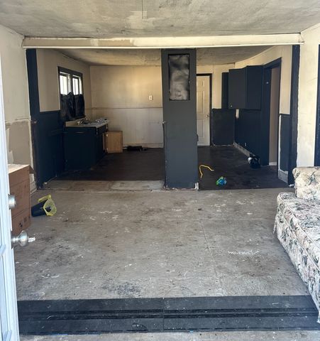 2127 Butler Rd, Hopkinsville, KY 42240