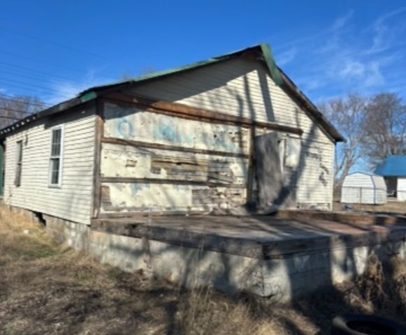 2127 Butler Rd, Hopkinsville, KY 42240