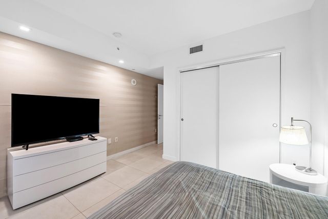 401 N Birch Road 700, Fort Lauderdale, FL 33304