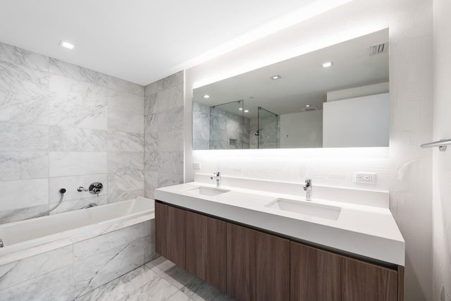 401 N Birch Road 700, Fort Lauderdale, FL 33304