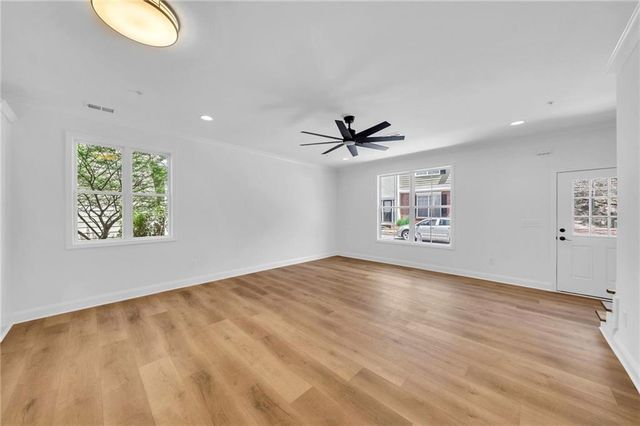 207 Riverstone Commons Circle, Canton, GA 30114