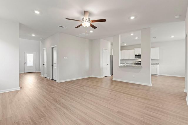 8802 New Jade Drive, Iowa Colony, TX 77583