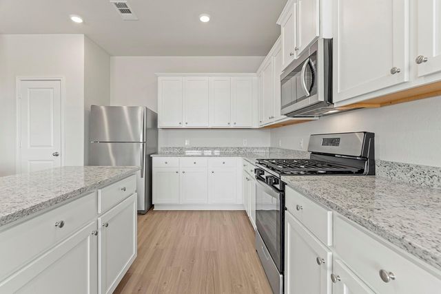 8802 New Jade Drive, Iowa Colony, TX 77583
