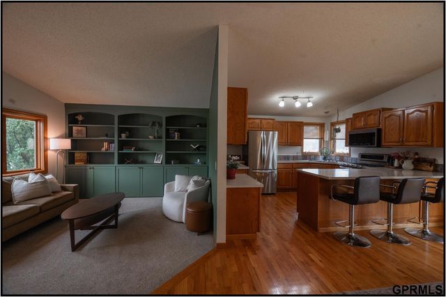 4525 Elk Ridge Road, Lincoln, NE 68516