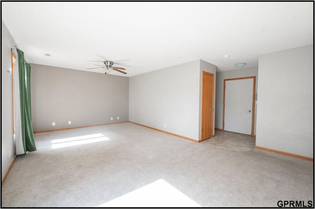 4525 Elk Ridge Road, Lincoln, NE 68516