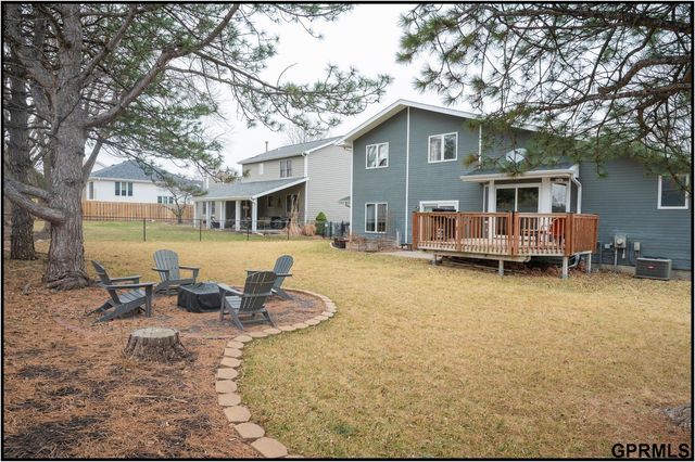 4525 Elk Ridge Road, Lincoln, NE 68516