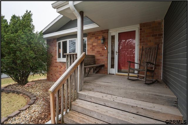 4525 Elk Ridge Road, Lincoln, NE 68516