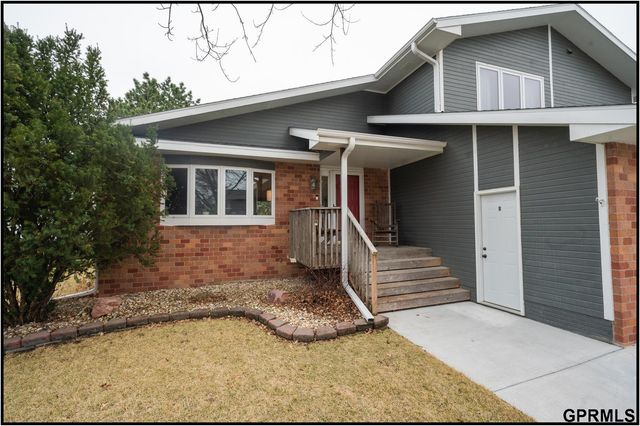 4525 Elk Ridge Road, Lincoln, NE 68516