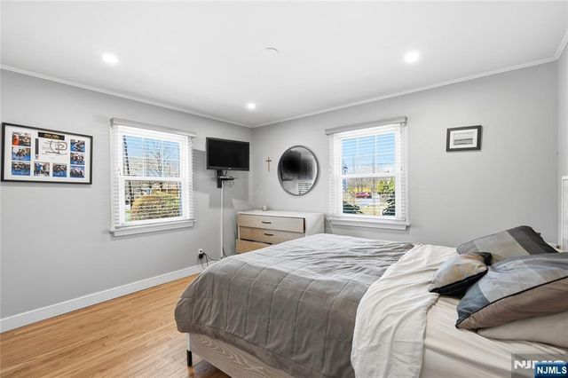 194 Ramapo Valley Road, Oakland, NJ 07436