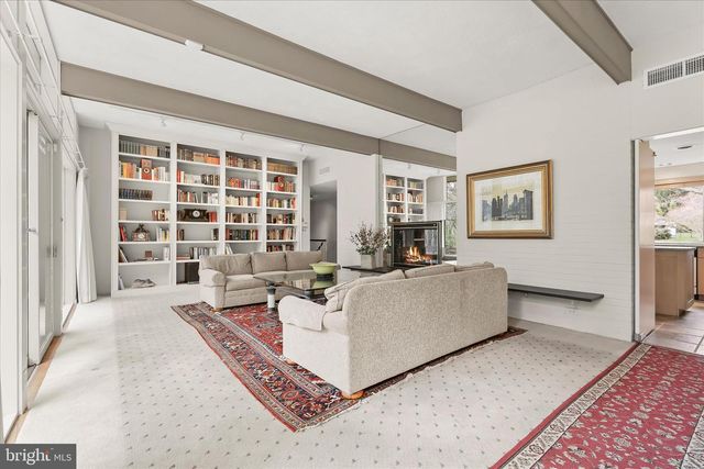 3603 WOODVALLEY DR, Baltimore, MD 21208