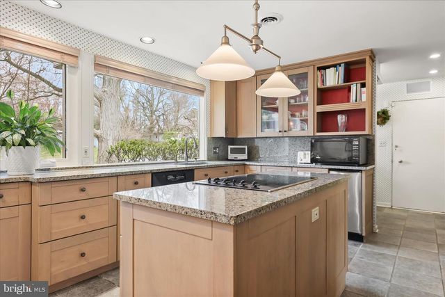 3603 WOODVALLEY DR, Baltimore, MD 21208