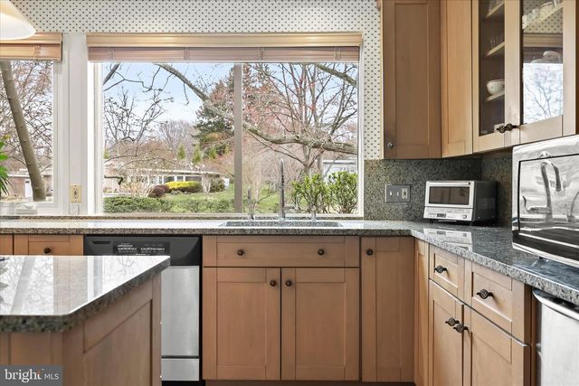 3603 WOODVALLEY DR, Baltimore, MD 21208