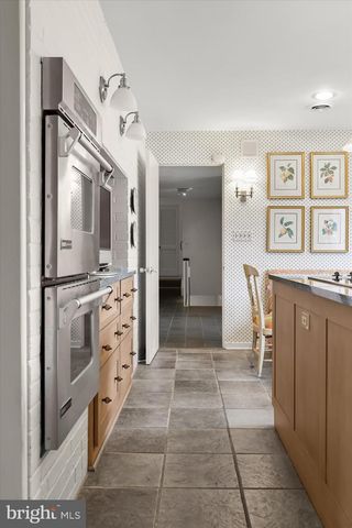 3603 WOODVALLEY DR, Baltimore, MD 21208