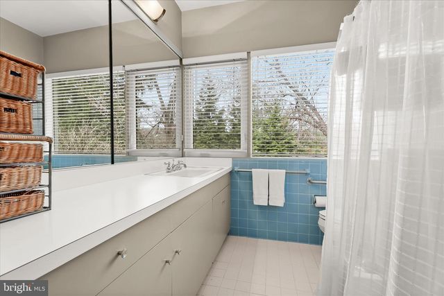 3603 WOODVALLEY DR, Baltimore, MD 21208