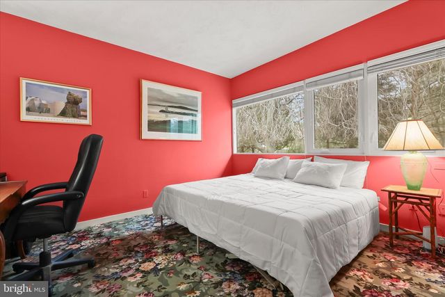 3603 WOODVALLEY DR, Baltimore, MD 21208