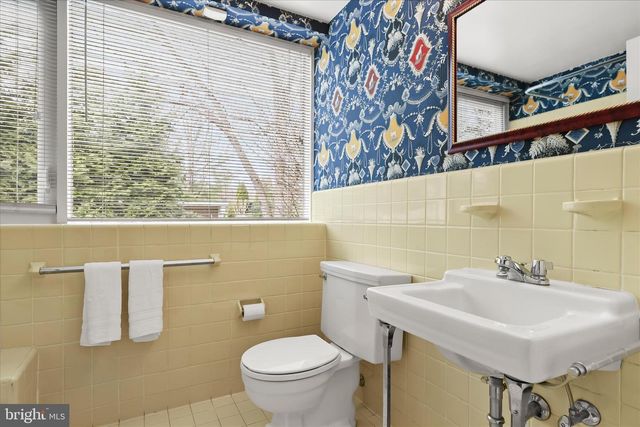 3603 WOODVALLEY DR, Baltimore, MD 21208