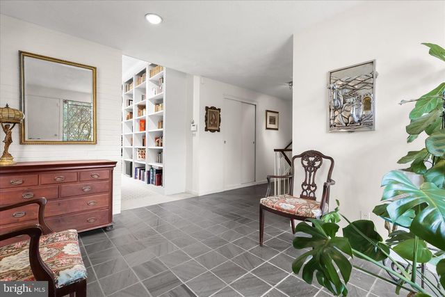 3603 WOODVALLEY DR, Baltimore, MD 21208