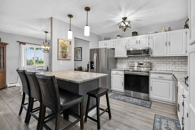 210 Fellsview Terrace 212, Stoneham, MA 02180