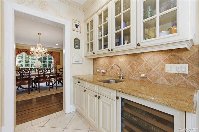 165 Peninsula Drive, Babylon, NY 11702