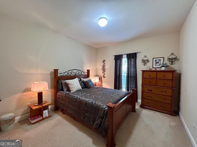 2420 Brynlyn Woods Drive NE, Conyers, GA 30013