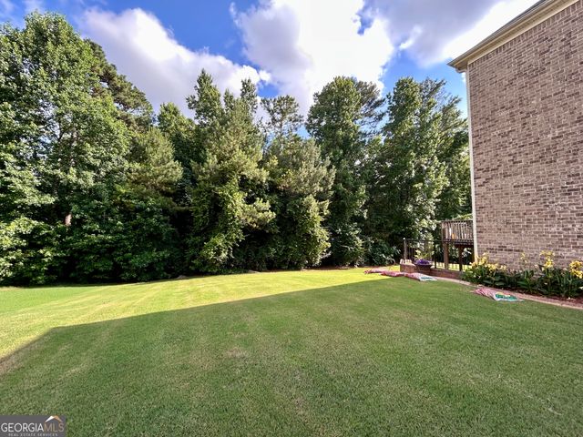 2420 Brynlyn Woods Drive NE, Conyers, GA 30013