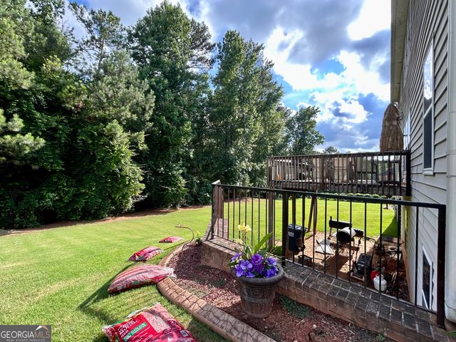 2420 Brynlyn Woods Drive NE, Conyers, GA 30013