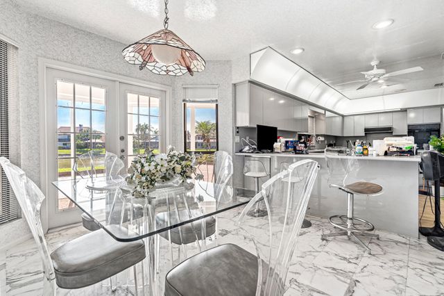 22589 Esplanada Drive, Boca Raton, FL 33433