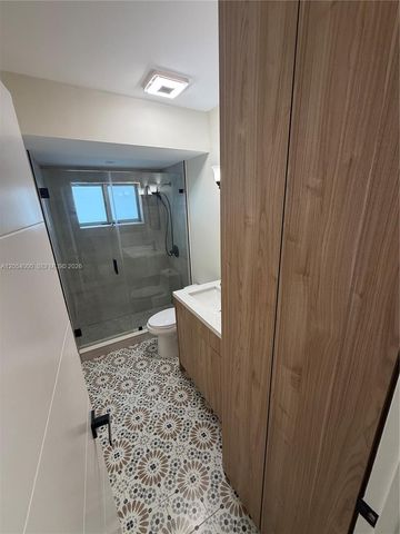 641 Espanola Way 17, Miami Beach, FL 33139