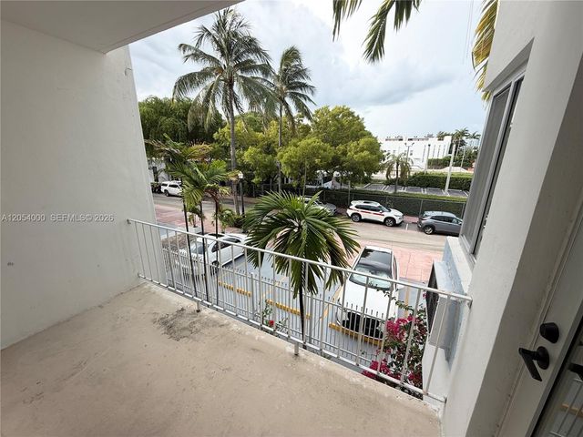 641 Espanola Way 17, Miami Beach, FL 33139