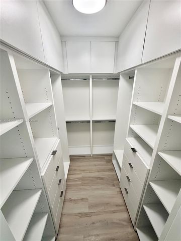 641 Espanola Way 17, Miami Beach, FL 33139